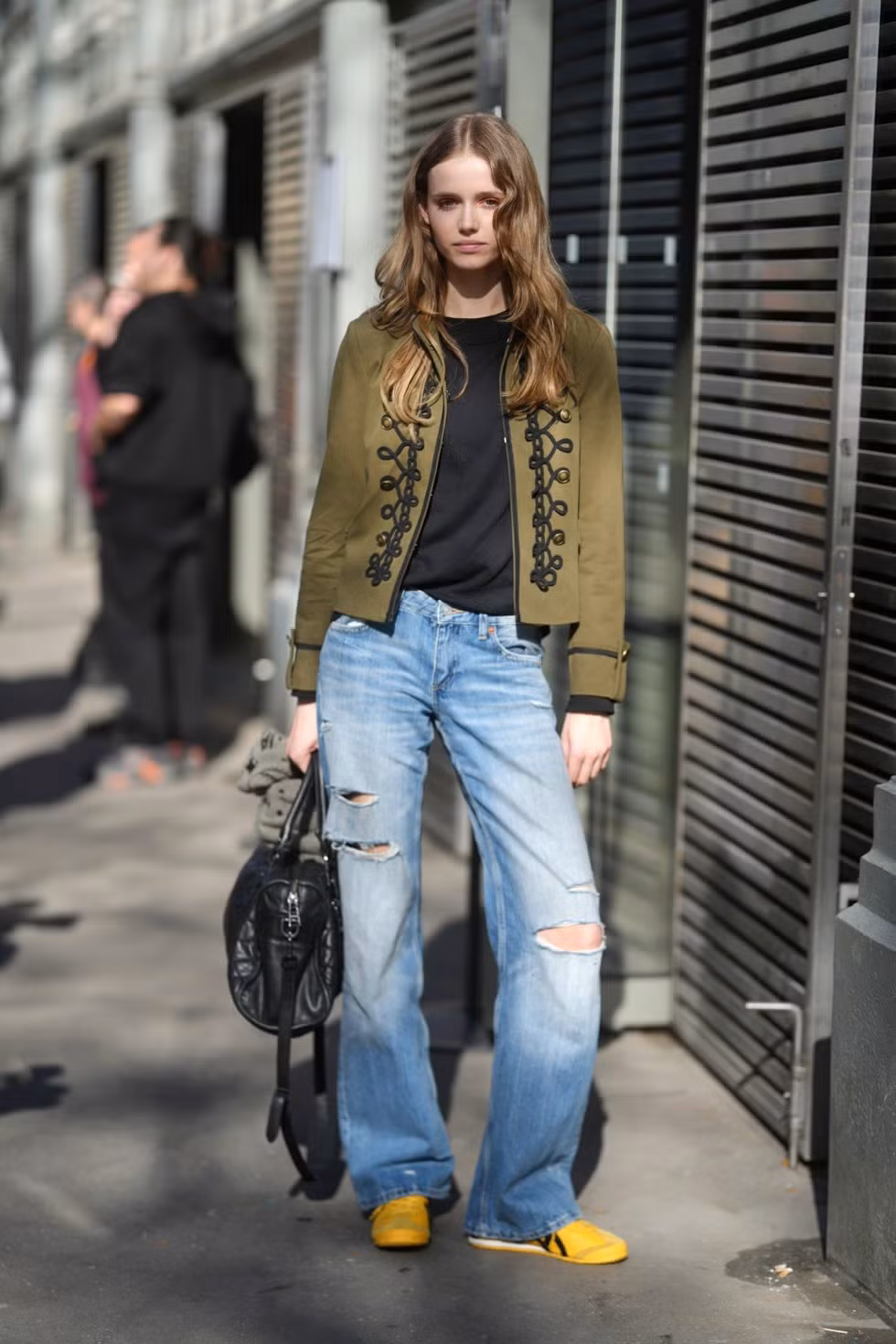 Theo dõi Paris Fashion Week, bỏ túi những bản phối thời trang và thanh lịch - Ảnh 4.