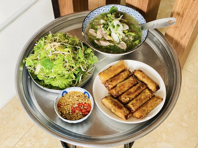 14 mâm cơm gia đình đơn giản, thanh nhiệt, "đánh bay cái nóng mùa hè" - Ảnh 11.
