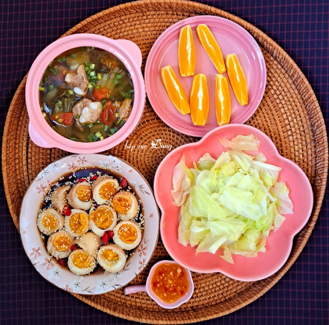 7 mâm cơm gia đình đủ chất cho gia đình 4 người - Ảnh 5.