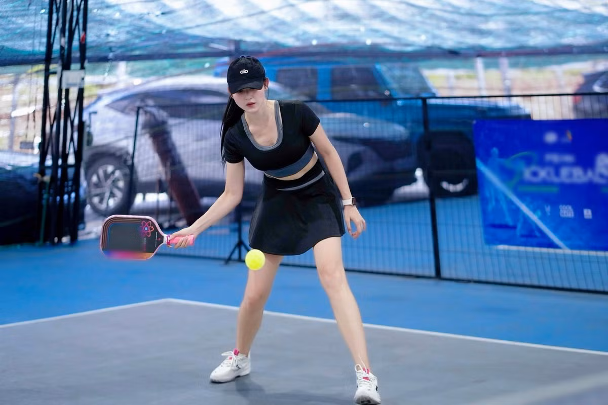 Á hậu Huyền My gợi cảm trên sân pickleball - Ảnh 5. Á hậu Huyền My gợi cảm trên sân pickleball - Ảnh 5.