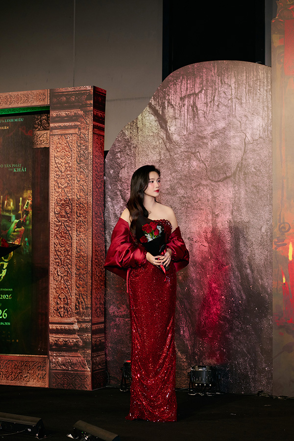 Chỉ nửa tháng sau sinh, vợ đạo diễn Võ Thanh Hòa gây ngỡ ngàng vì lấy lại dáng nhanh - Ảnh 8. Chỉ nửa tháng sau sinh, vợ đạo diễn Võ Thanh Hòa gây ngỡ ngàng vì lấy lại dáng nhanh - Ảnh 8.