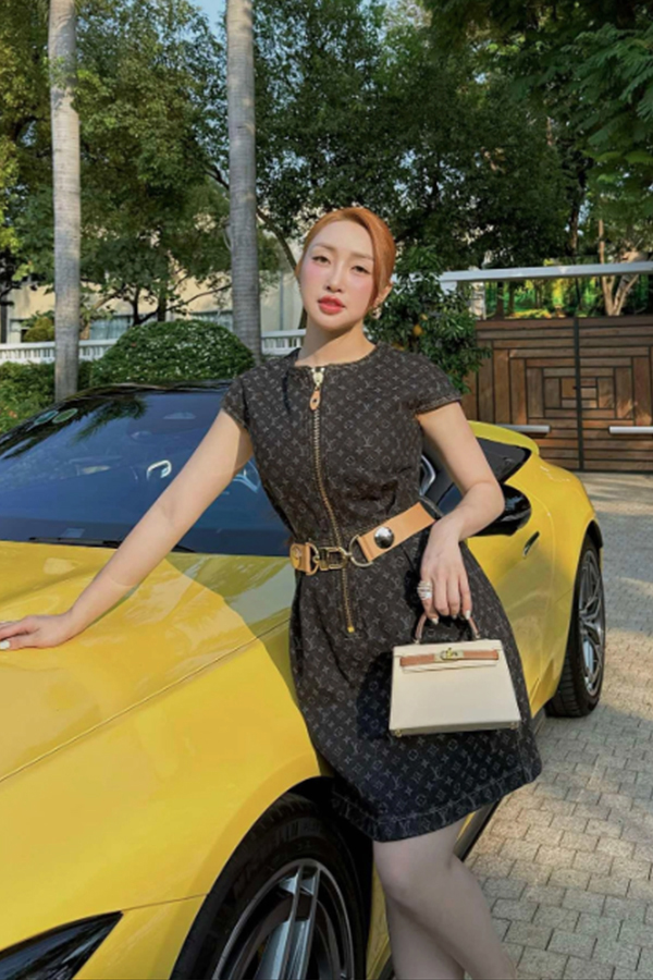 Tuổi 37 rực rỡ của vợ Chi Bảo - Ảnh 13. Tuổi 37 rực rỡ của vợ Chi Bảo - Ảnh 13.